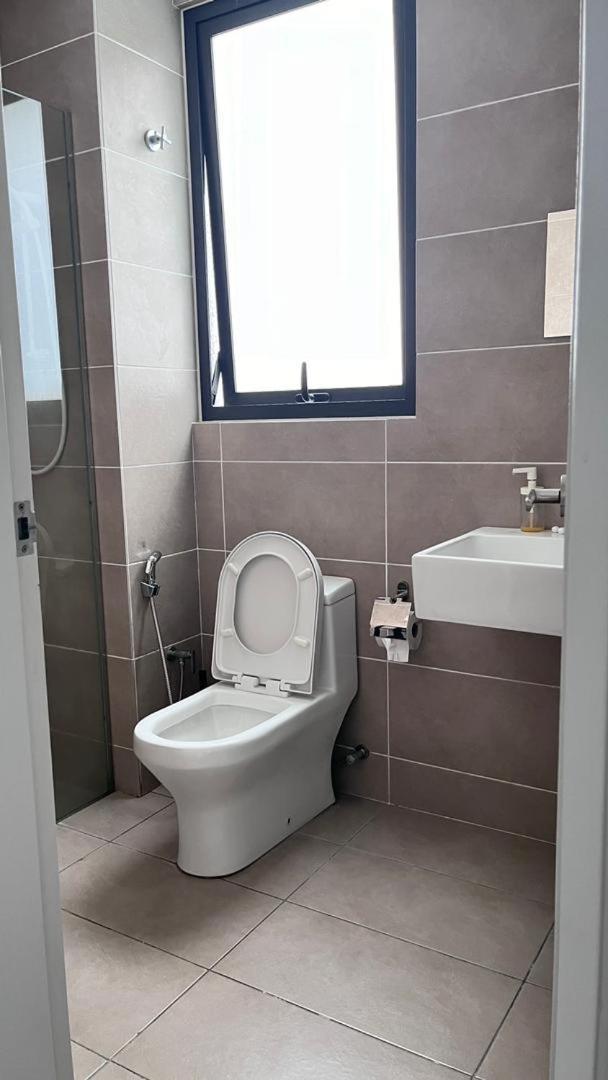 Fully Furnished Studio Unit. Sungai Buloh Exterior photo